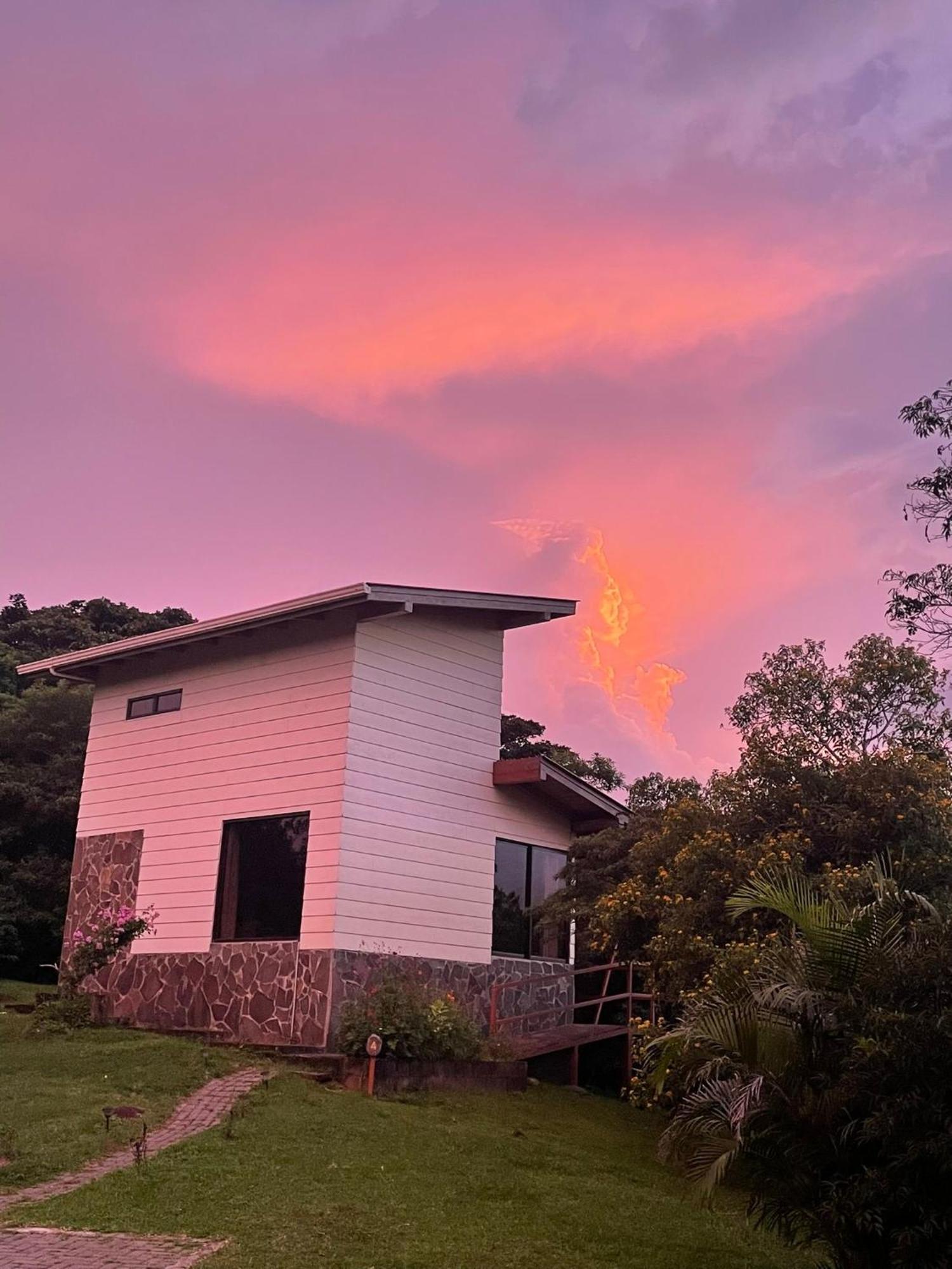 Las Marias Monteverde - Mountain View Cottages & Gardens Экстерьер фото